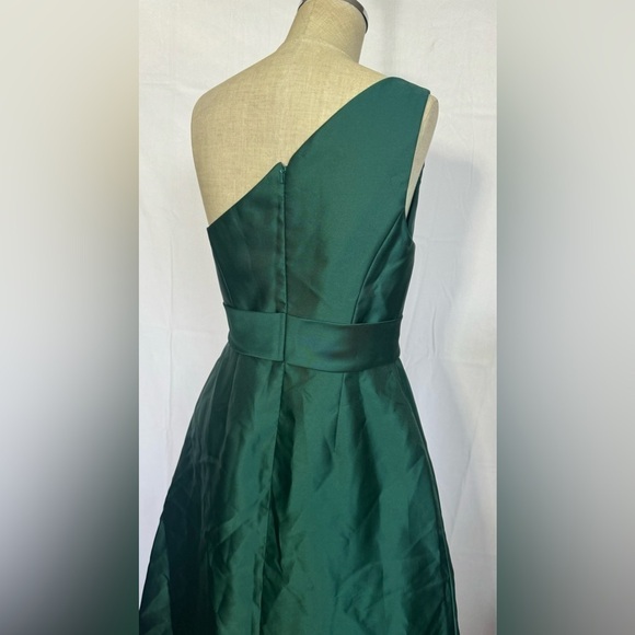 ALFRED SUNG One-Shoulder Green Dress with pockets - Picture 7 of 16